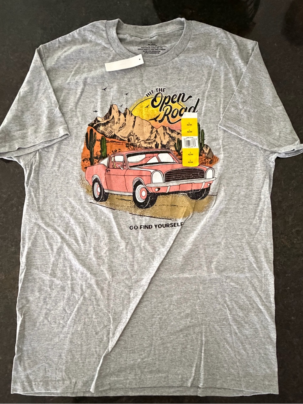 Men's Gray Graphic Tee with Vintage Pink Car Print